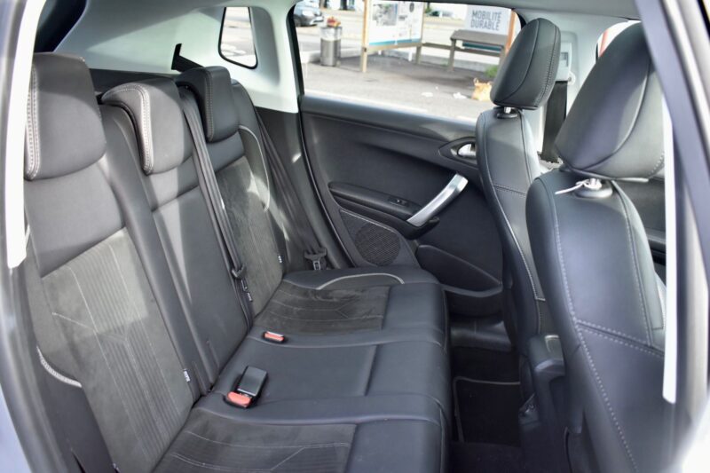 PEUGEOT 2008 Crossway 1.2 THP 130cv 