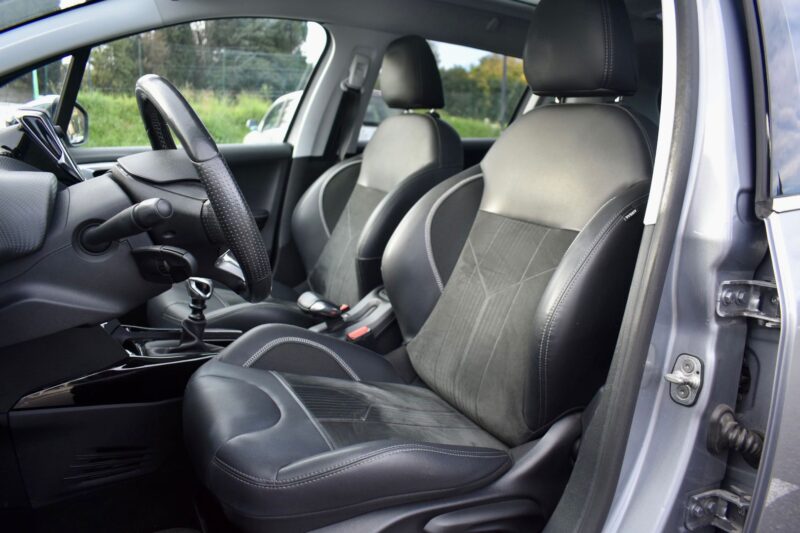 PEUGEOT 2008 Crossway 1.2 THP 130cv 