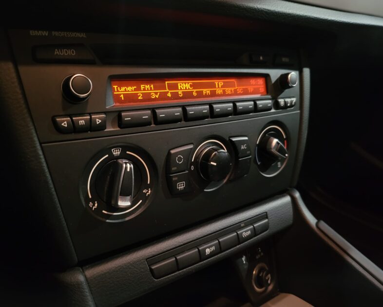 BMW X1 S-Drive 16d 116cv LOUNGE BVM6