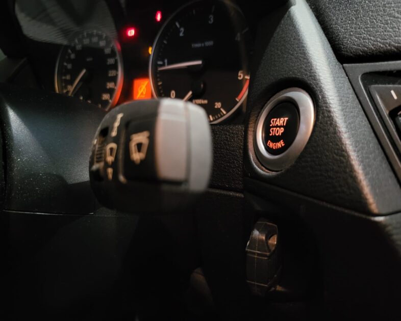 BMW X1 S-Drive 16d 116cv LOUNGE BVM6