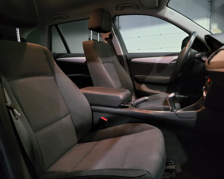 BMW X1 S-Drive 16d 116cv LOUNGE BVM6