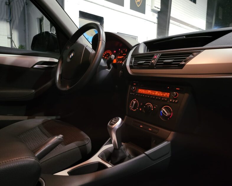 BMW X1 S-Drive 16d 116cv LOUNGE BVM6