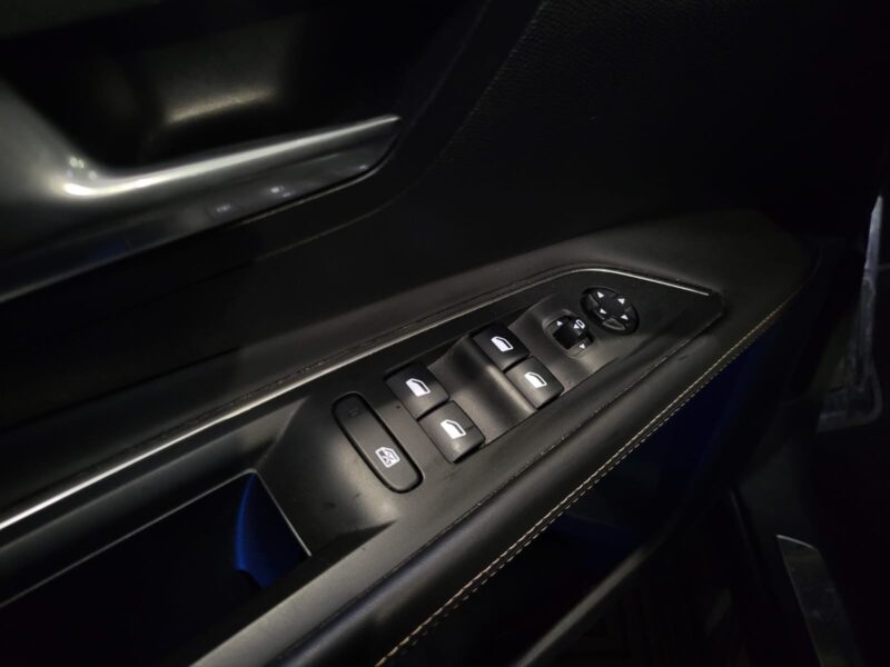 PEUGEOT 3008 2.0 BlueHDI 180ch EAT6 GT