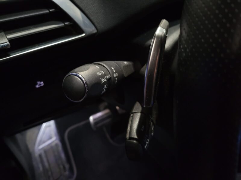 PEUGEOT 3008 2.0 BlueHDI 180ch EAT6 GT