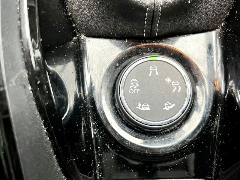 PEUGEOT 2008 allure 2016