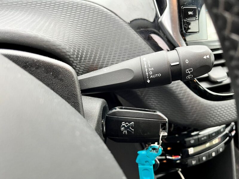 PEUGEOT 2008 allure 2016