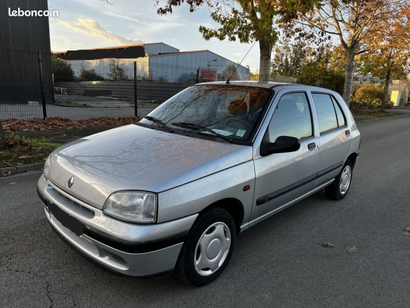 RENAULT CLIO 1997