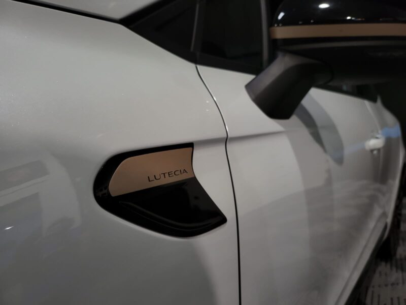 Renault Clio 1.3 TCe 140ch Edition Lutecia -21N