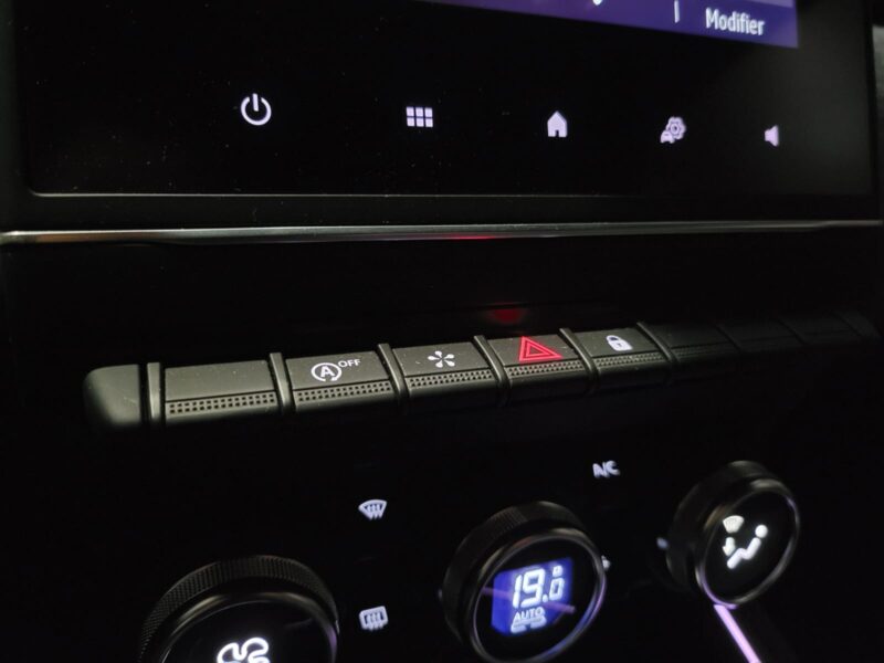 Renault Clio 1.3 TCe 140ch Edition Lutecia -21N