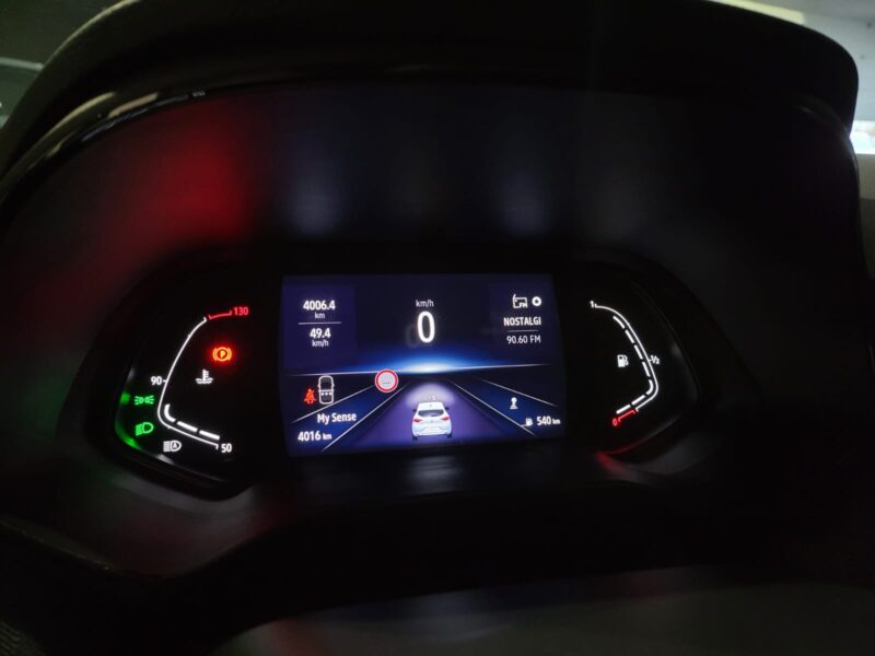 Renault Clio 1.3 TCe 140ch Edition Lutecia -21N