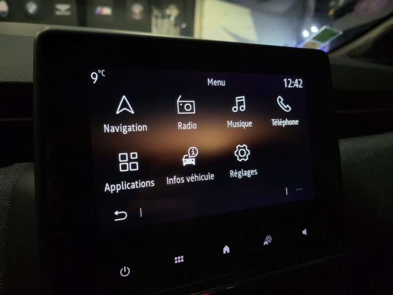 Renault Clio 1.3 TCe 140ch Edition Lutecia -21N