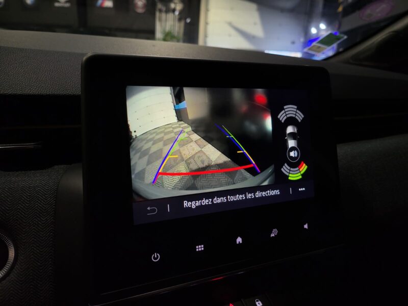 Renault Clio 1.3 TCe 140ch Edition Lutecia -21N