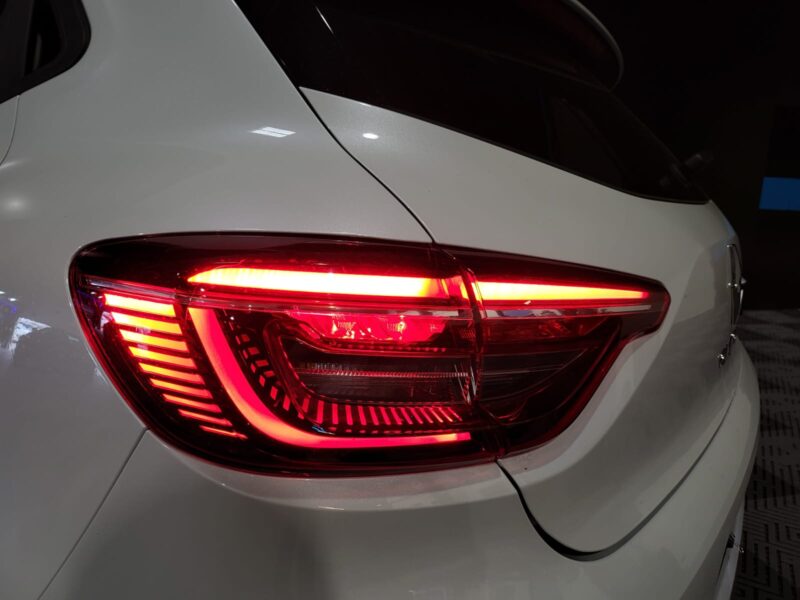 Renault Clio 1.3 TCe 140ch Edition Lutecia -21N