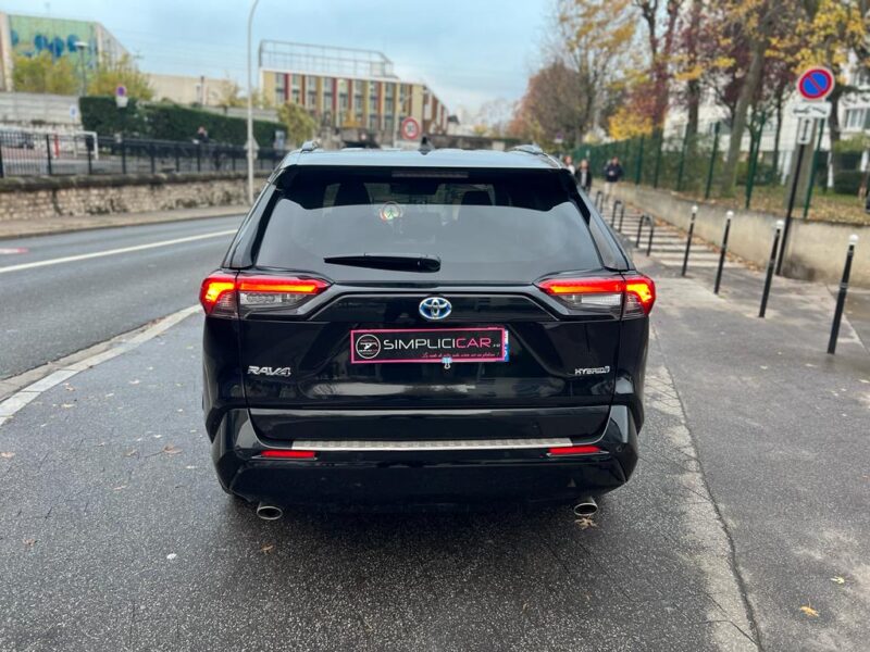 TOYOTA RAV 4 V 2020