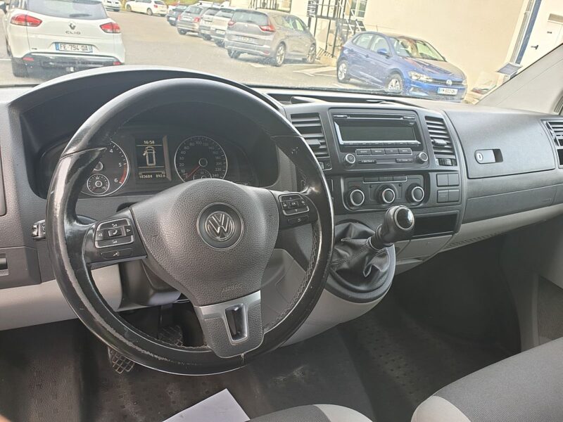 VOLKSWAGEN TRANSPORTER 2015