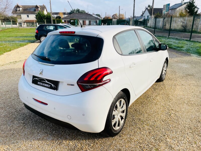 PEUGEOT 208 1.6 HDI 100CV
