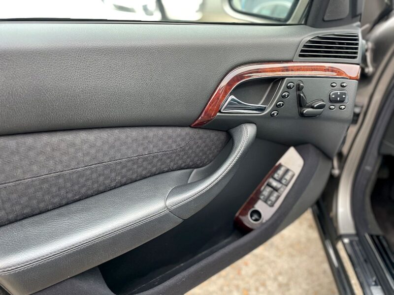 MERCEDES CLASSE S 2004