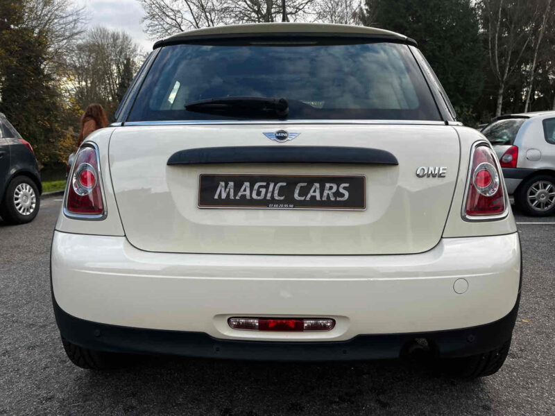 MINI 2012