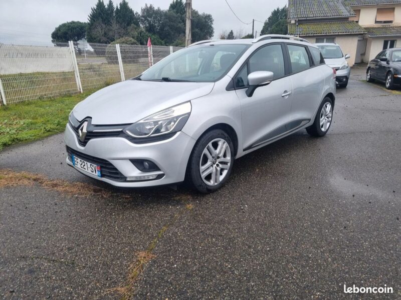 RENAULT CLIO 2016