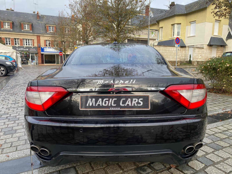 MASERATI GRAN TURISMO 2008