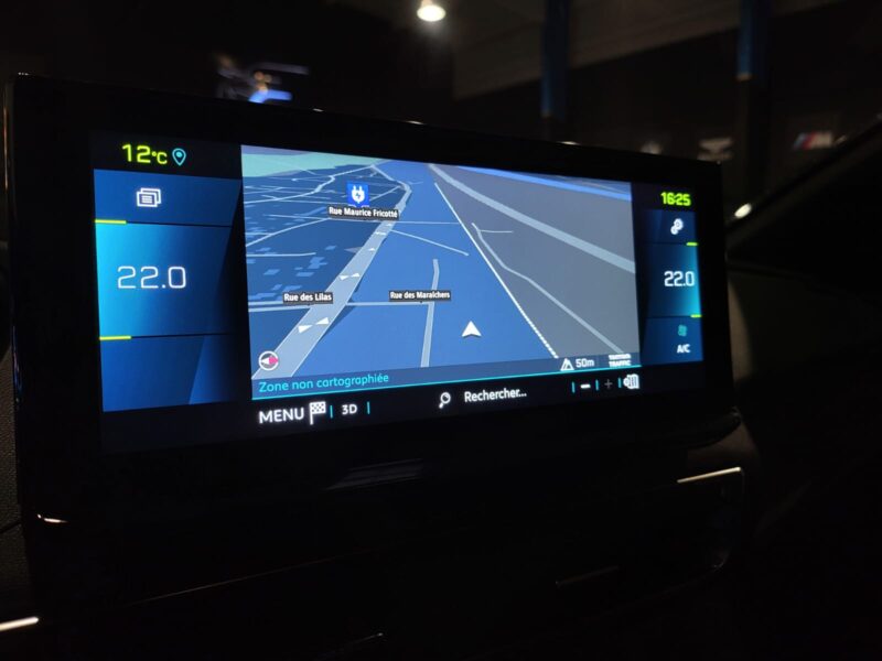 PEUGEOT 3008 GT 225cv 2022 TOIT OUVRANT CARPLAY 
