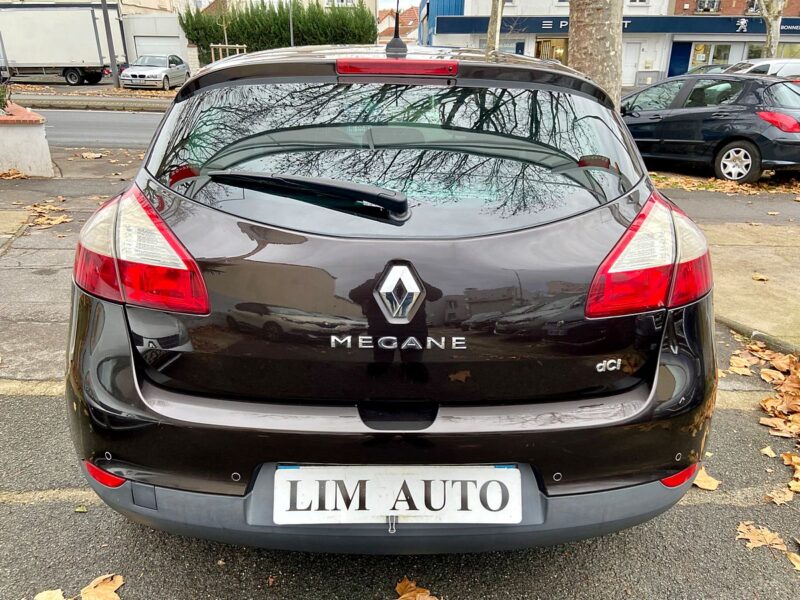 RENAULT MEGANE III 2011