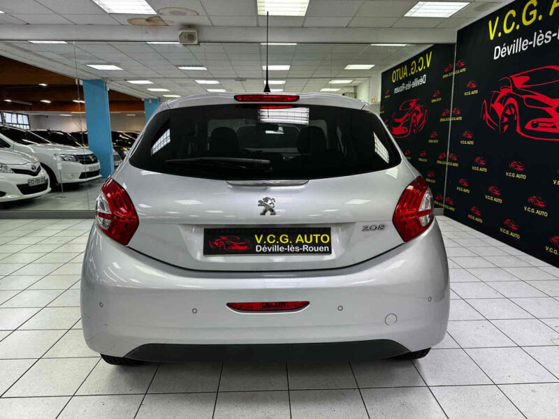 PEUGEOT 208 1.4 Hdi 70 Style
