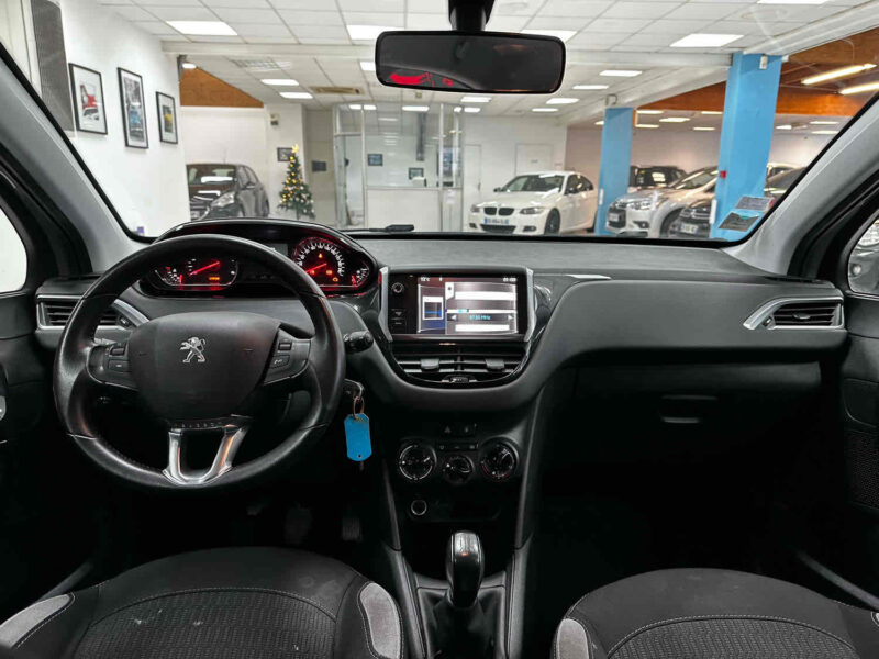 PEUGEOT 208 1.4 Hdi 70 Style