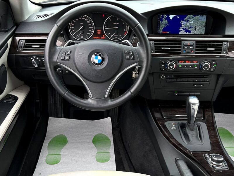 BMW SERIE 3 E92 COUPE PHASE 2 LCI 320D 2.0 184 Cv BOITE AUTO TOIT OUVRANT CUIR GPS - Garantie1an