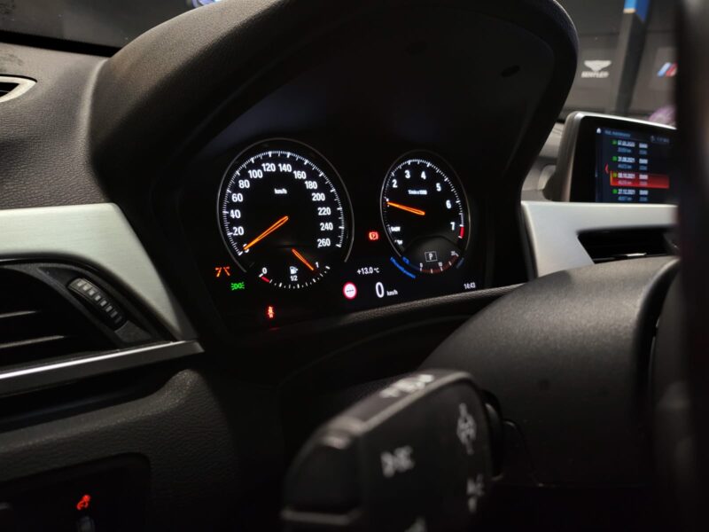 B.M.W. X1 sDrive 18i 140cv M SPORT TOIT OUVRANT