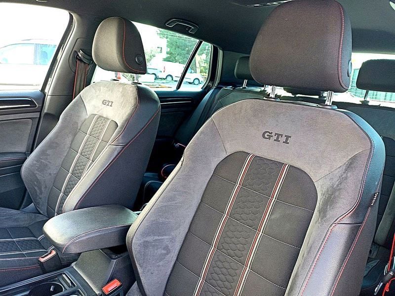 VOLKSWAGEN GOLF VII GTI CLUBSPORT 2016