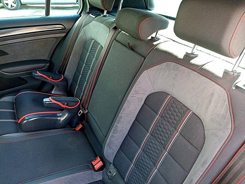 VOLKSWAGEN GOLF VII GTI CLUBSPORT 2016