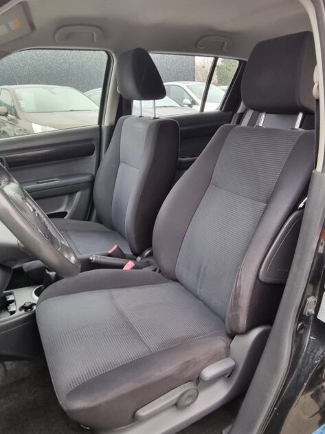 SUZUKI SWIFT III 1.3i 92 4x4  CONFORT