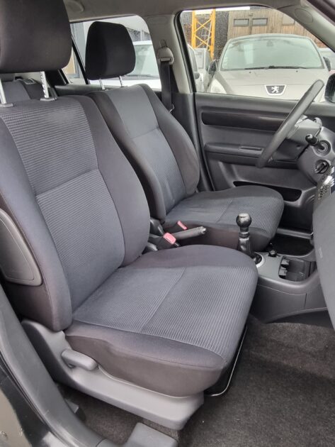 SUZUKI SWIFT III 1.3i 92 4x4  CONFORT