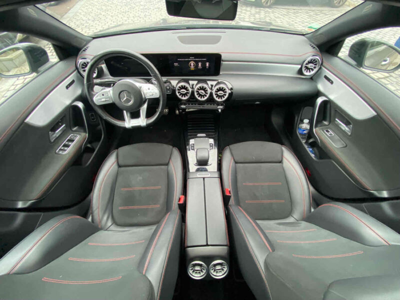 MERCEDES CLA AMG 2019 