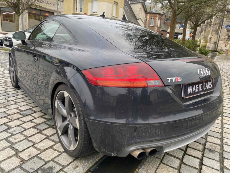 AUDI TTS 330CV