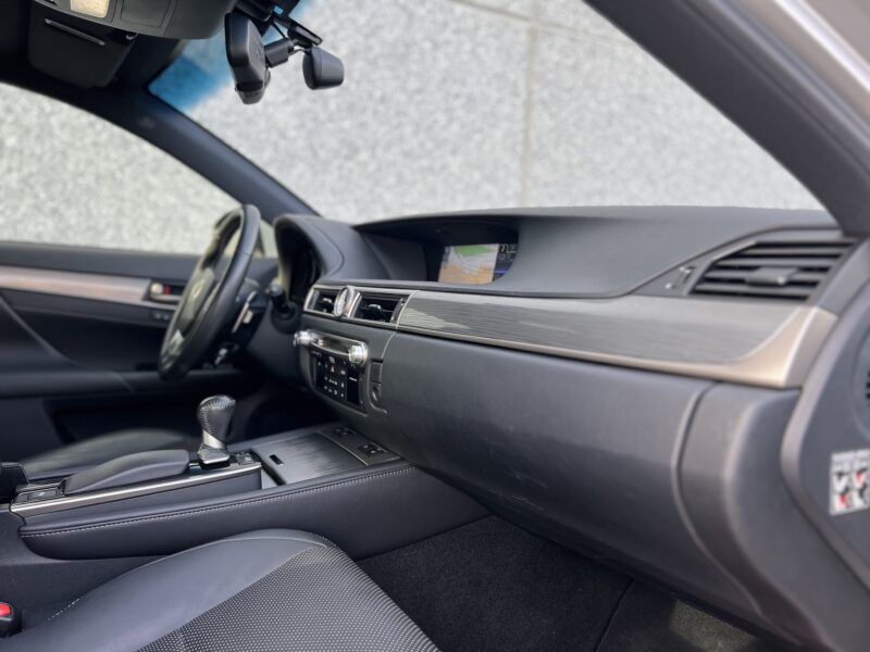 LEXUS GS 300h F Sport 181CH