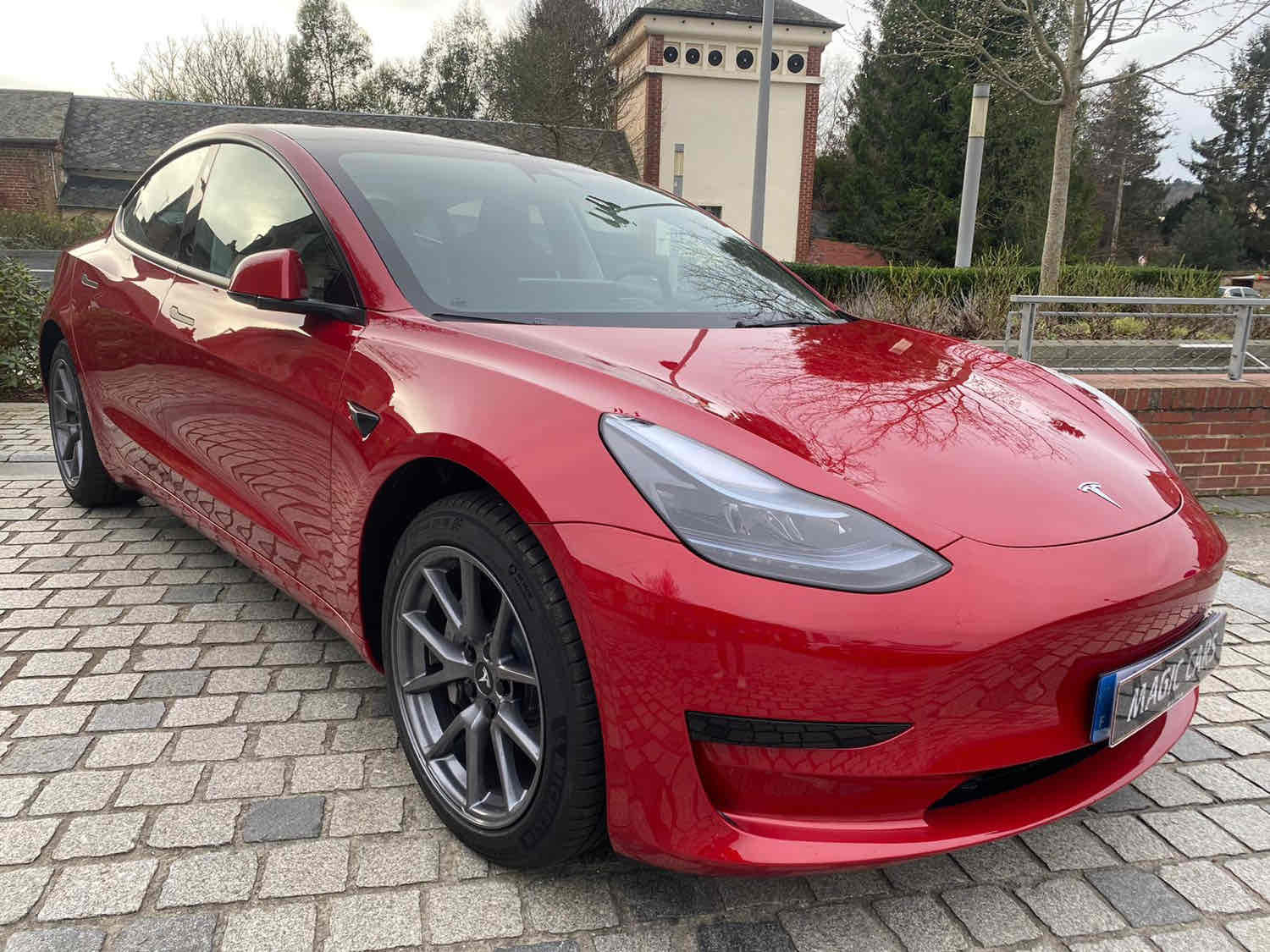 TESLA MODEL 3 2022