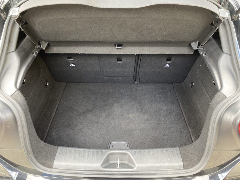 MERCEDES CLASSE A III 180 PACK AMG 1.6i 122 Cv FASCINATION / MOTEUR A CHAINE MERCEDES - Garantie1an