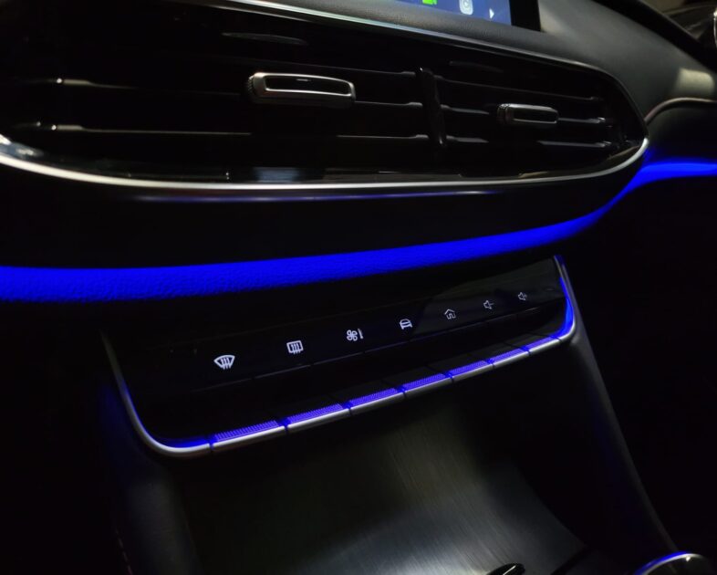 MG EHS Hybrid 258cv TOIT OUVRANT CARPLAY 