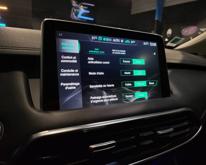 MG EHS Hybrid 258cv TOIT OUVRANT CARPLAY 