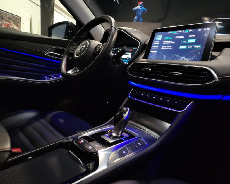 MG EHS Hybrid 258cv TOIT OUVRANT CARPLAY 