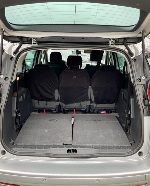 PEUGEOT 5008 1.6L 120CH 7 places Exclusive 