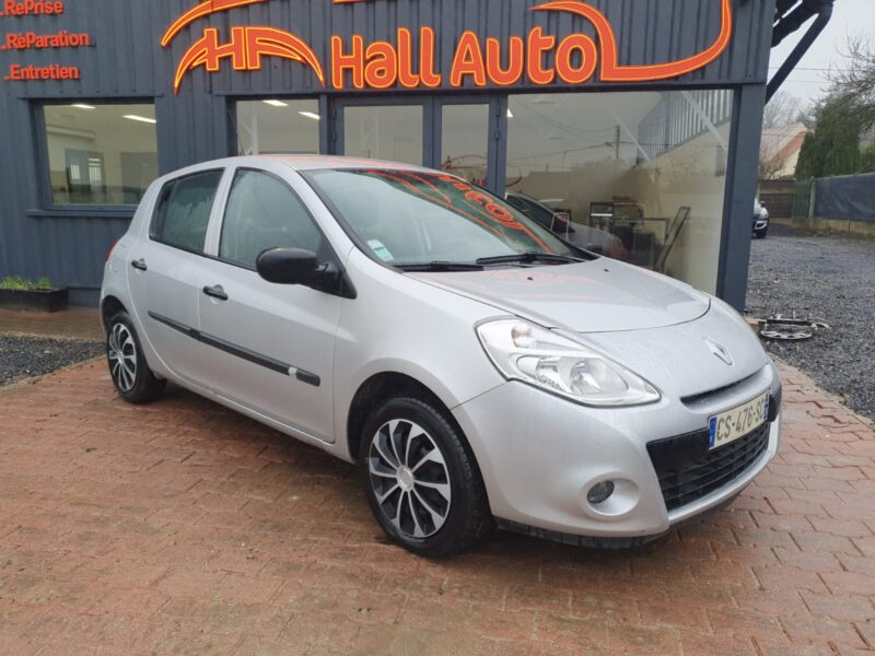 RENAULT CLIO 2013
