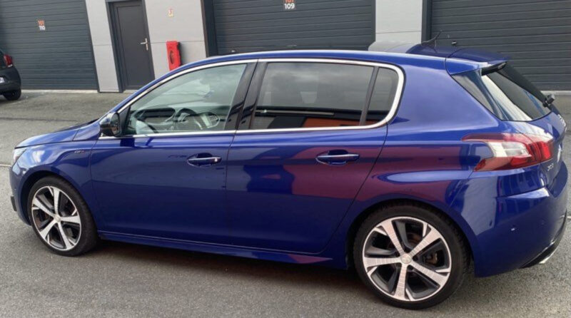 PEUGEOT 308 2015