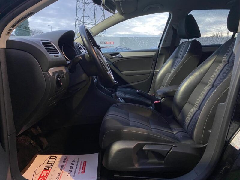 VOLKSWAGEN GOLF VI 2012