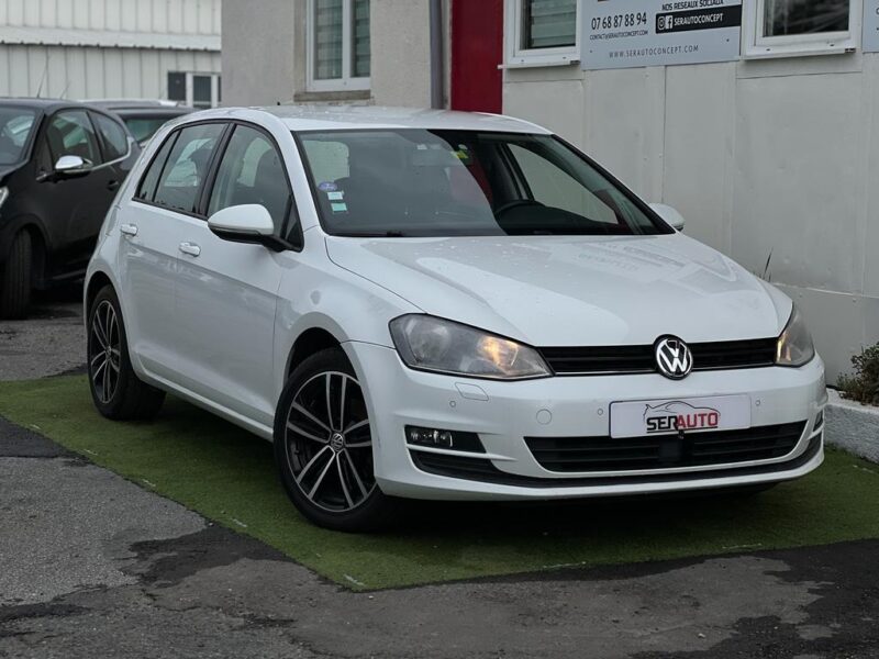 VOLKSWAGEN GOLF VII 2014