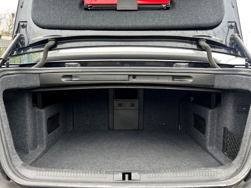 AUDI A4 II B6 CABRIOLET 1.8 TURBO 163 Cv CUIR GPS AMBITION LUXE / ORIGINE FRANCE - Garantie1an