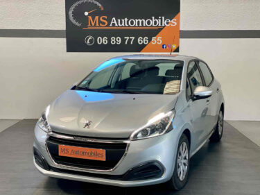 PEUGEOT 208 2018