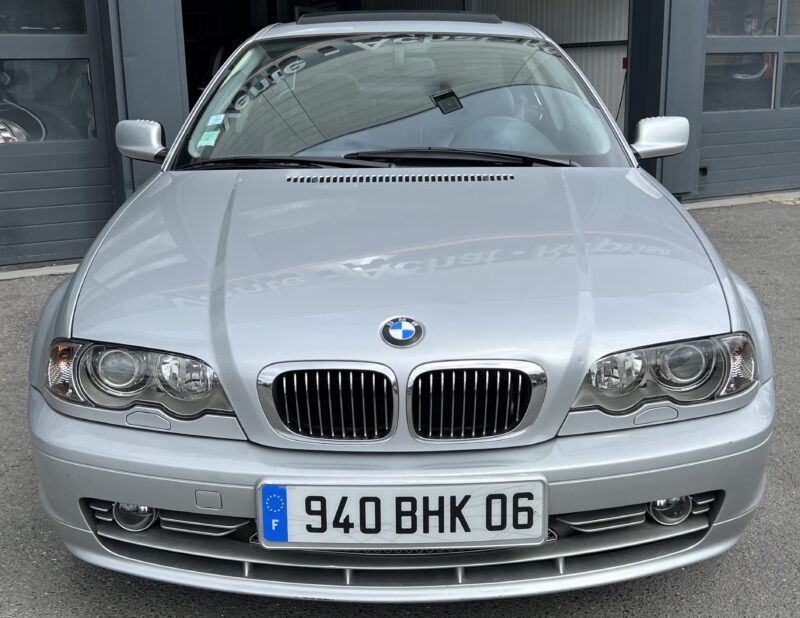 BMW SERIE 3 E46 330 Ci COUPE 3.0 6 CYLINDRES 231 Cv 1ERE MAIN / BOITE AUTO 88 200 Kms - Garantie1an